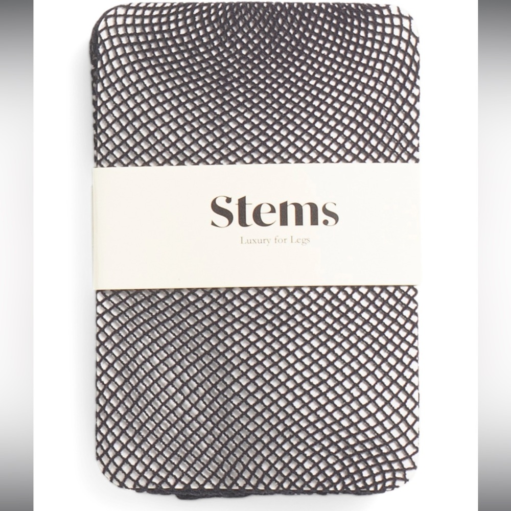 Stems ultra soft fishnet socks nwt